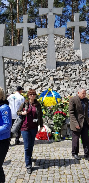 На території Національного історико-меморіального заповідника "Биківнянські могили" відбулося вшанування до Дня пам'яті жертв політичних репресій.